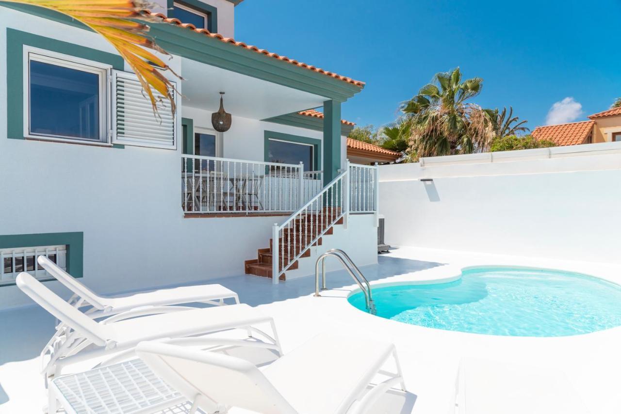 Villa Veaco Beach With Jacuzzi And Private Pool Коралео Екстериор снимка